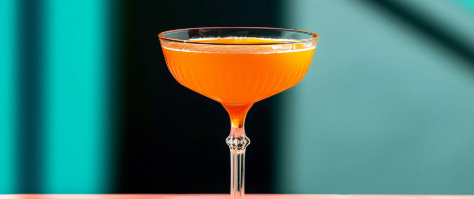 Division Bell Cocktial – Mezcal och Aperol – Cocktailia.se