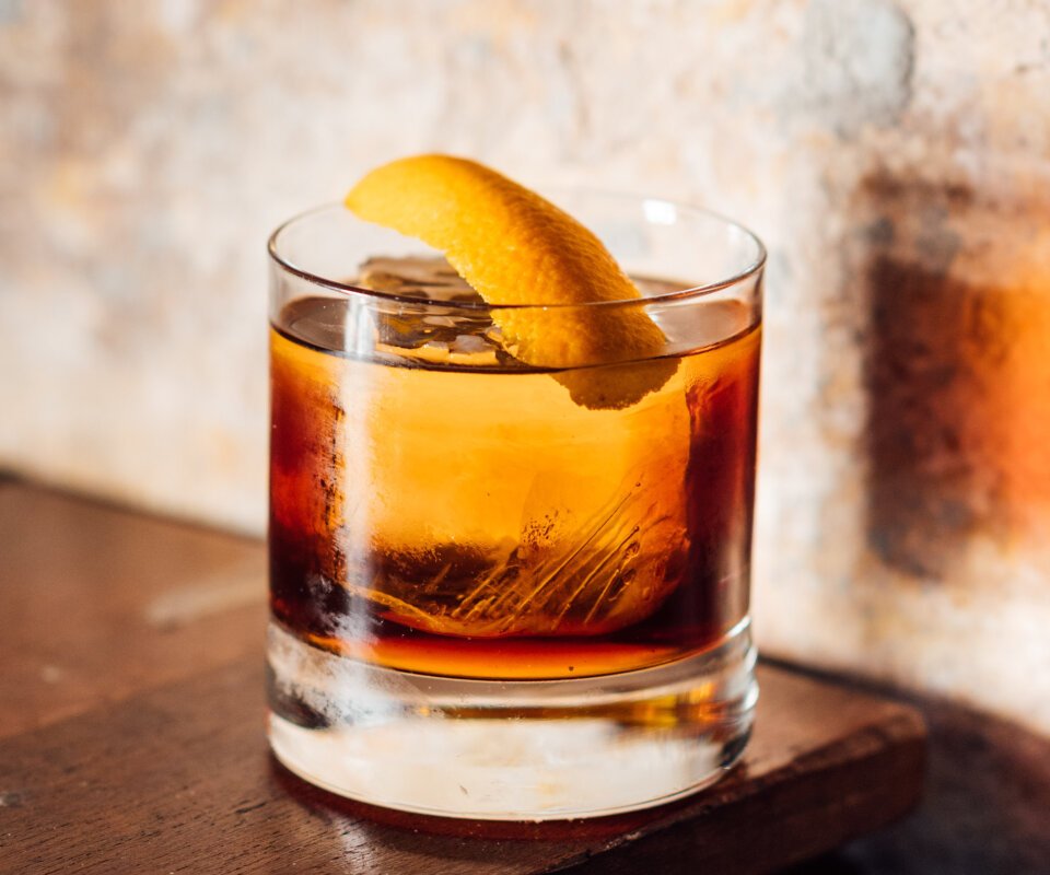 Drifter – Negronivariant med japansk whisky – Cocktailia.se