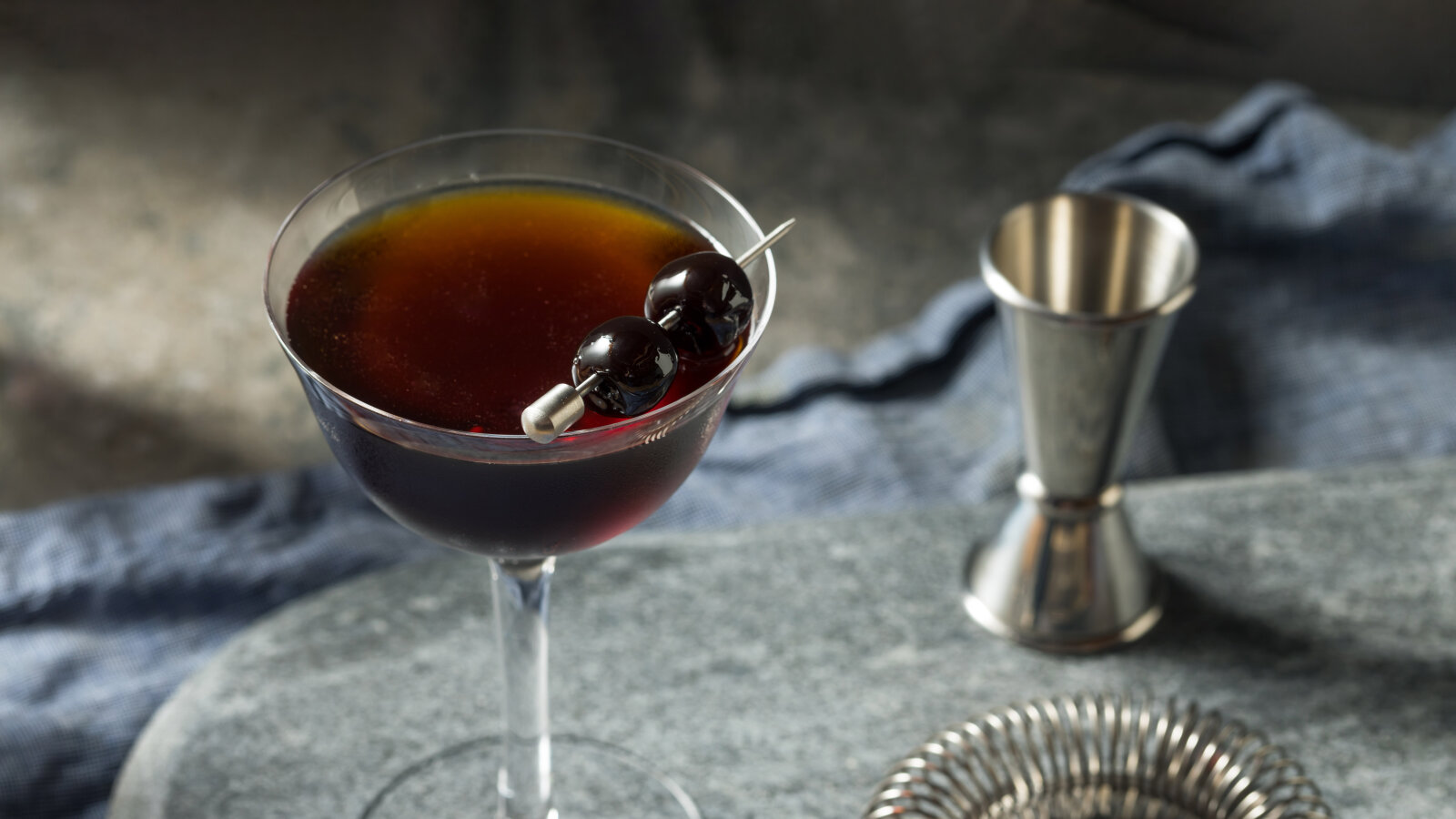 Reverse Manhattan Cocktail Recipe